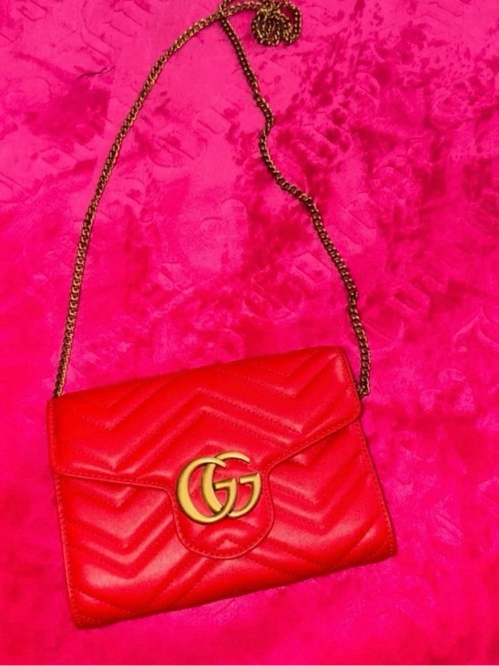 Gucci Red Quilted Leather Crossbody Bag with Gold Double-G Accent